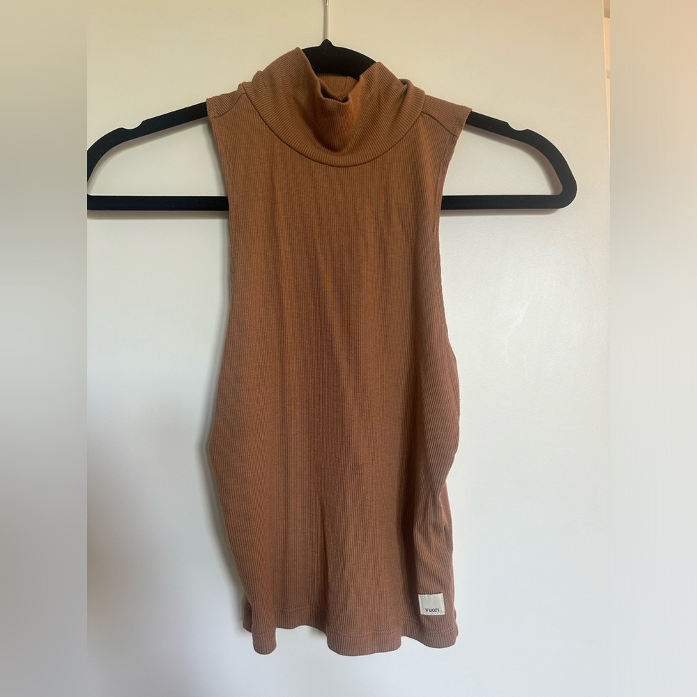 Cove Funnel Neck Tank S